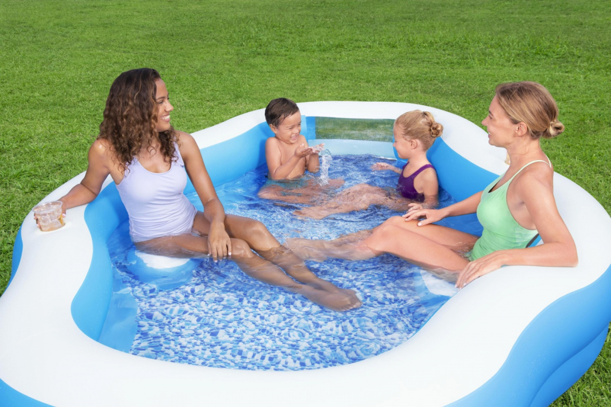 Children s Pool with a window 270 198 51cm BESTWAY
