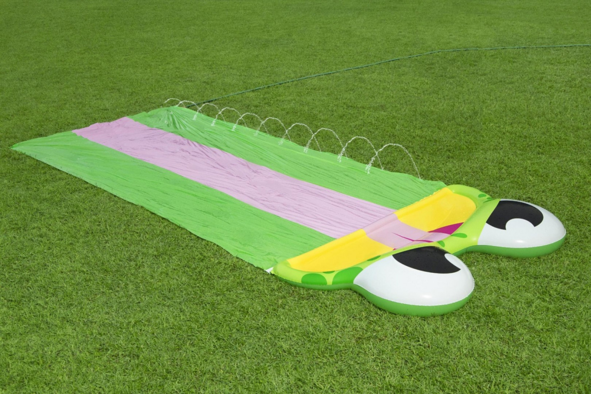 The triple slide frog H2O GO Speed Ramp 488cm